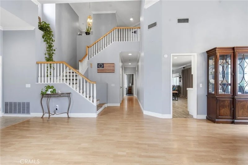 2580 Taylor