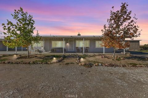 1998 Cambria Avenue Landers CA 92285