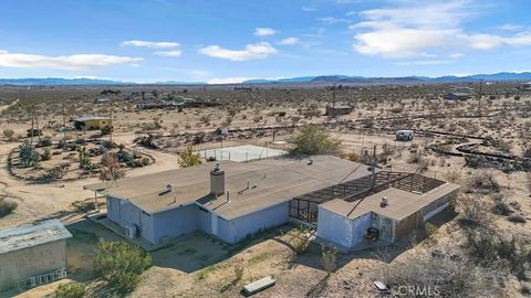 Tiny photo for 1998 Cambria Avenue, Landers, CA 92285 (MLS # SW25271594)