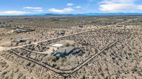 Tiny photo for 1998 Cambria Avenue, Landers, CA 92285 (MLS # SW25271594)