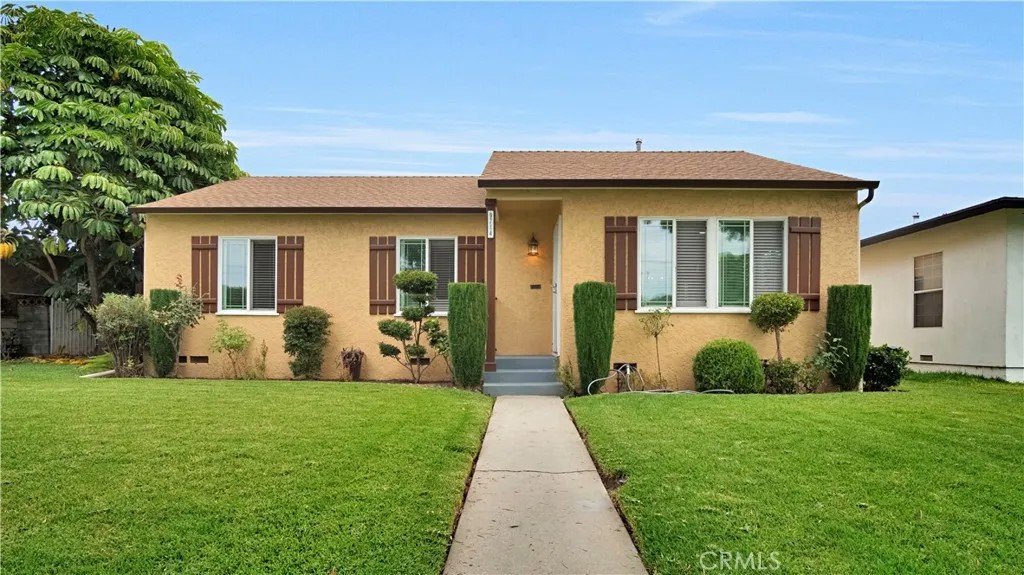 9714 Paramount