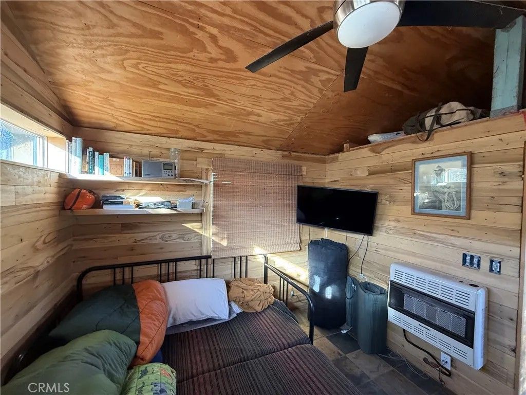 Photo of 46861 Burns Canyon Rd, Pioneertown, CA 92268 (MLS # JT26006789)