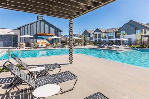 Tiny photo for 4153 S S. Limecrest Paseo #60, Ontario, CA 91761 (MLS # OC25231923)