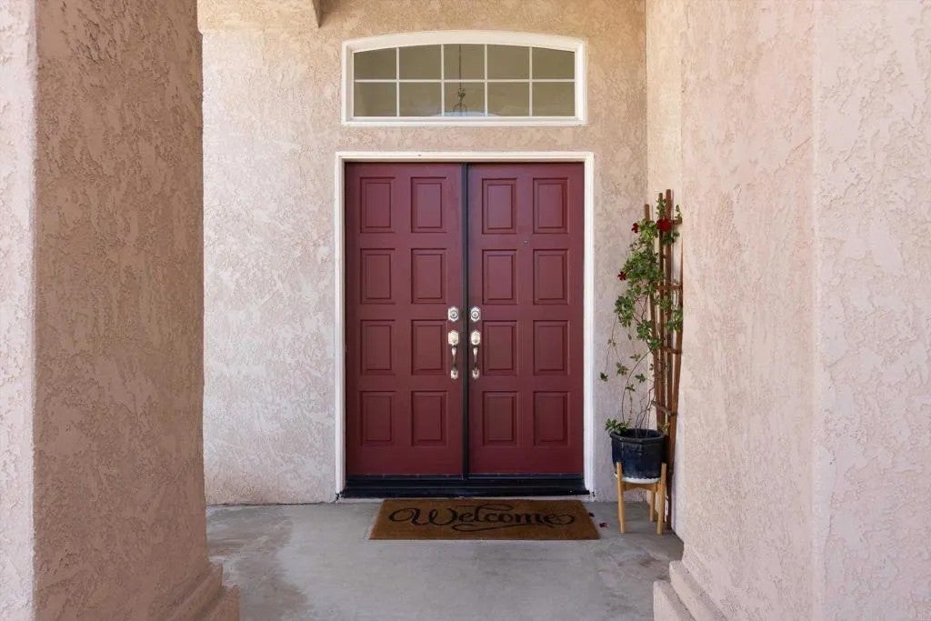 Photo of 2488 Bear Rock GLN, Escondido, CA 92026 (MLS # NDP2605969)