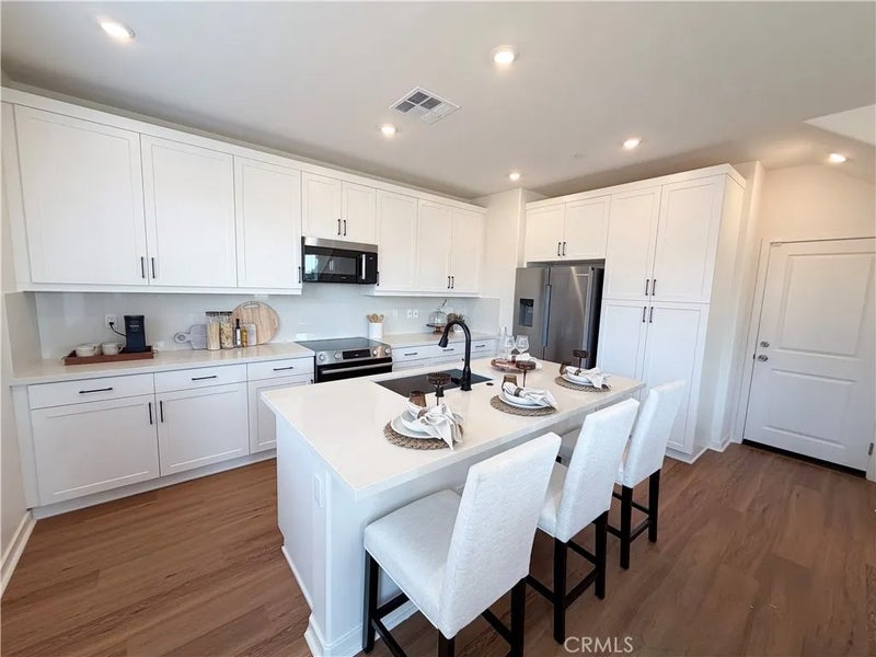 34307 Chelsie Ln