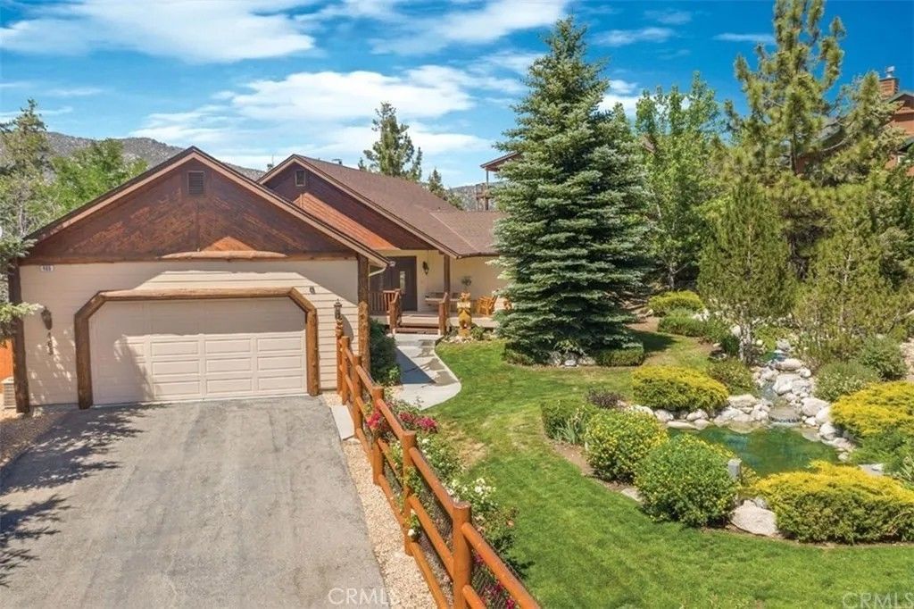 Photo of 469 Morningstar Pl, Big Bear Lake, CA 92315 (MLS # CV26060003)