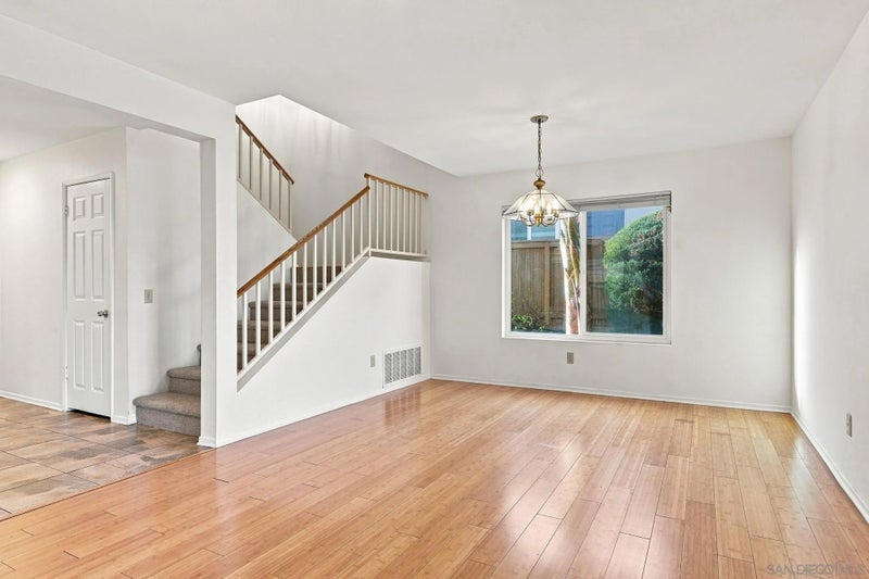 1910 Willow Ridge