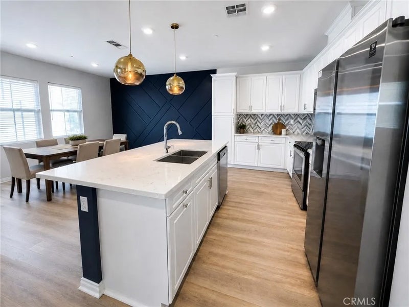 1375 Mesquite