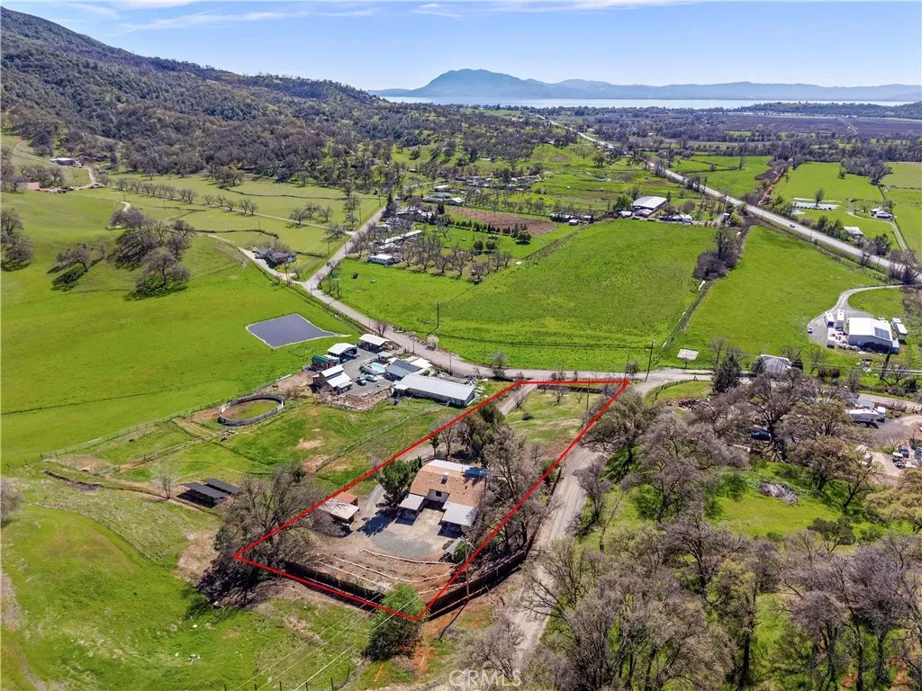 9170 Upper Lake Lucerne