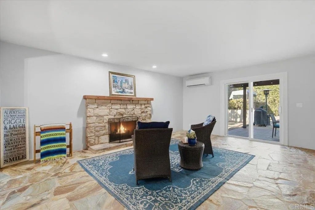 11151 Oak Creek Drive