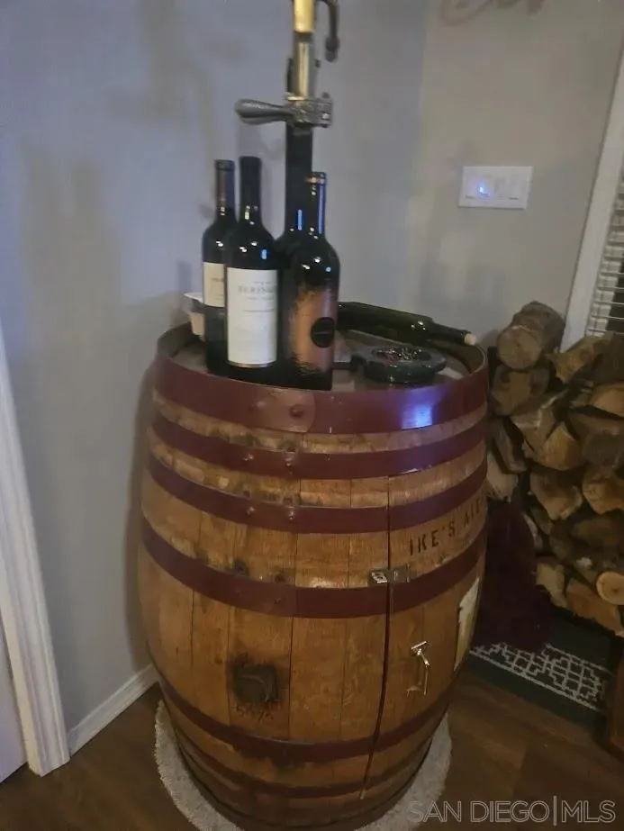 Stirling City, California 95978, United States, 2 Bedrooms Bedrooms, ,3 BathroomsBathrooms,Residential,Active,194645