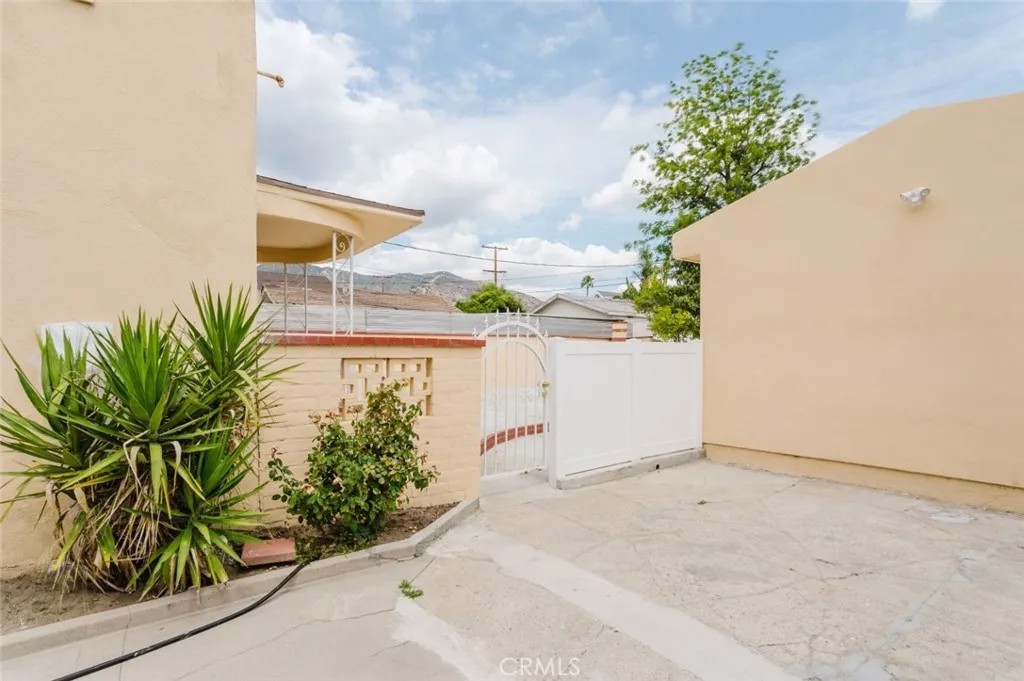 1232 Allen Avenue