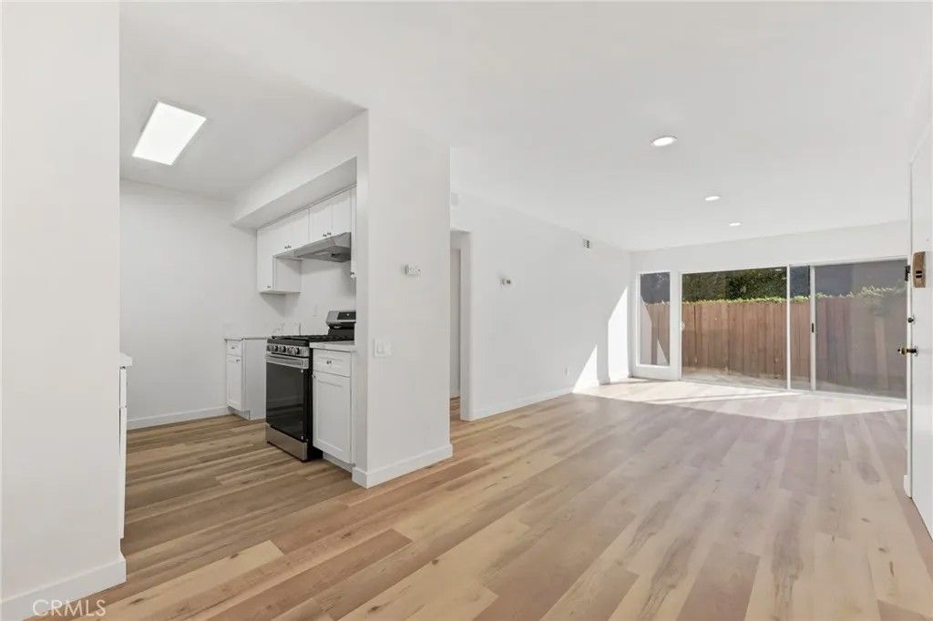 Photo of 15542 Sherman Way #11, Van Nuys, CA 91406 (MLS # BB26026632)