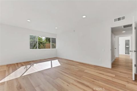 Tiny photo for 15542 Sherman Way #11, Van Nuys, CA 91406 (MLS # BB26026632)