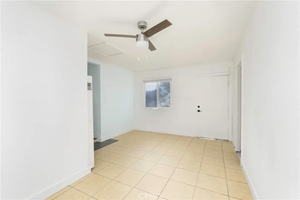 2165 Sepulveda