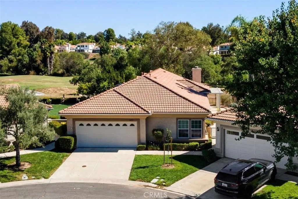 Photo of 24217 Corte Cordoba, Murrieta, CA 92562 (MLS # OC25241828)