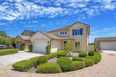 Photo of 2924 Stable PL, Escondido, CA 92029 (MLS # OC26099881)