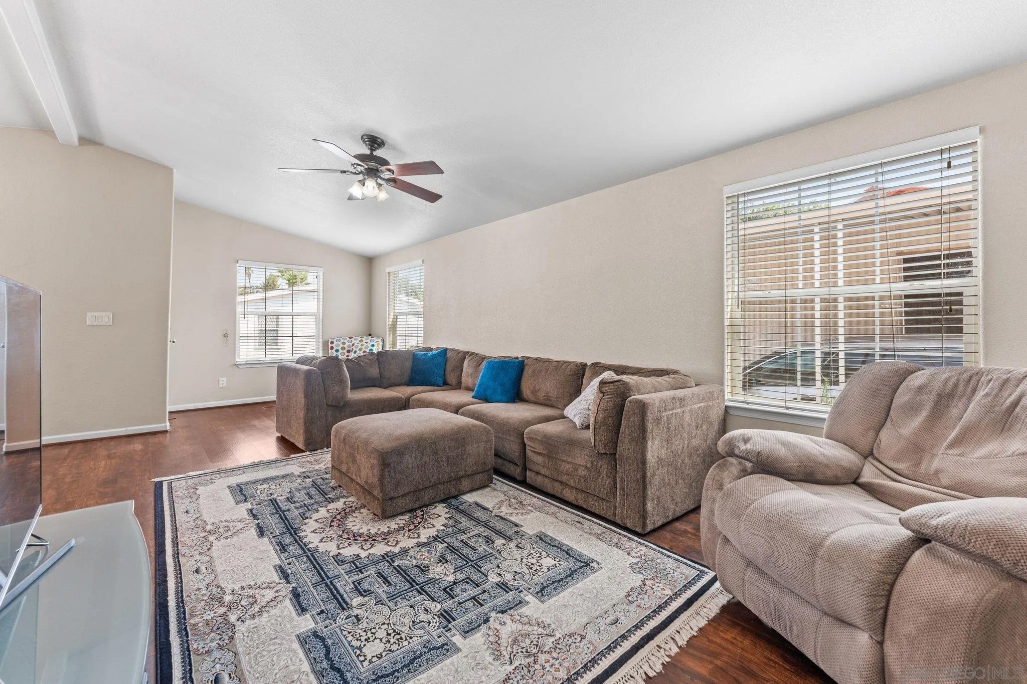 9395 Harritt #215 SPC 215