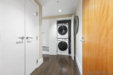 Tiny photo for 645 Front St #611, San Diego, CA 92101 (MLS # 250041969)