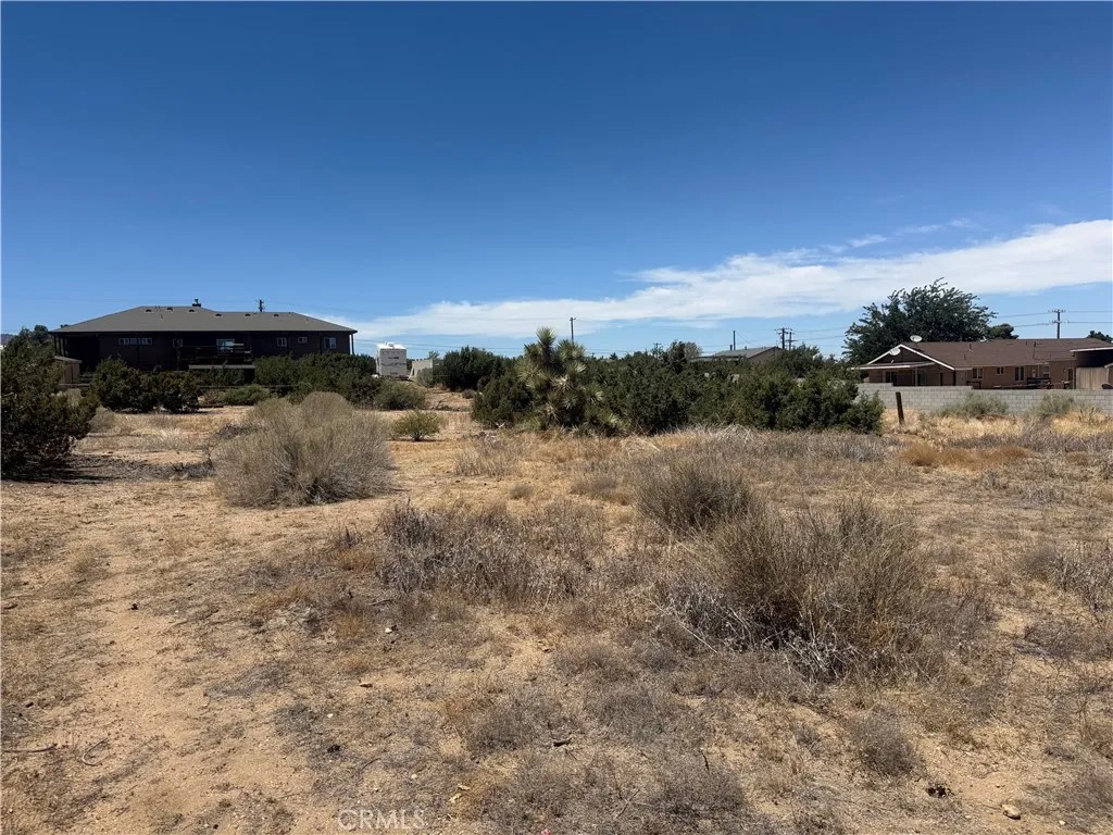9268 Sierra Vista