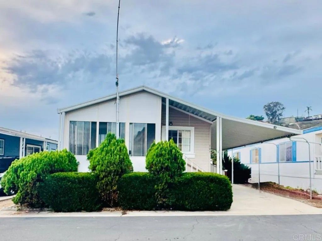 Photo of 3129 Calle Abajo #105, San Diego, CA 92139 (MLS # PTP2508597)