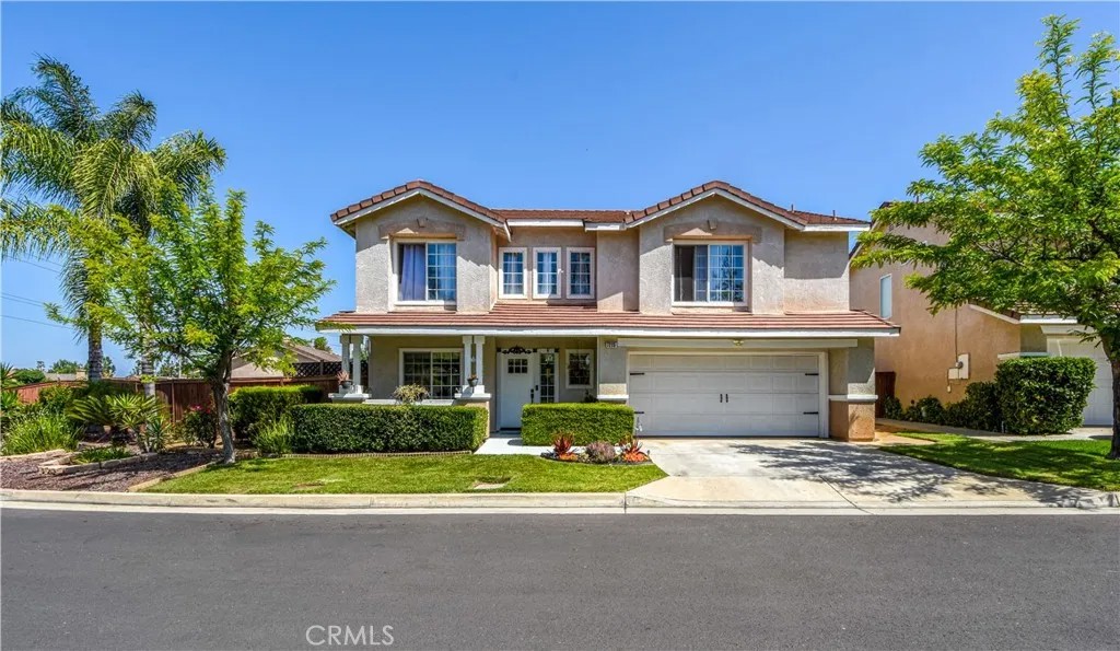 7215 Ayers Rock Road