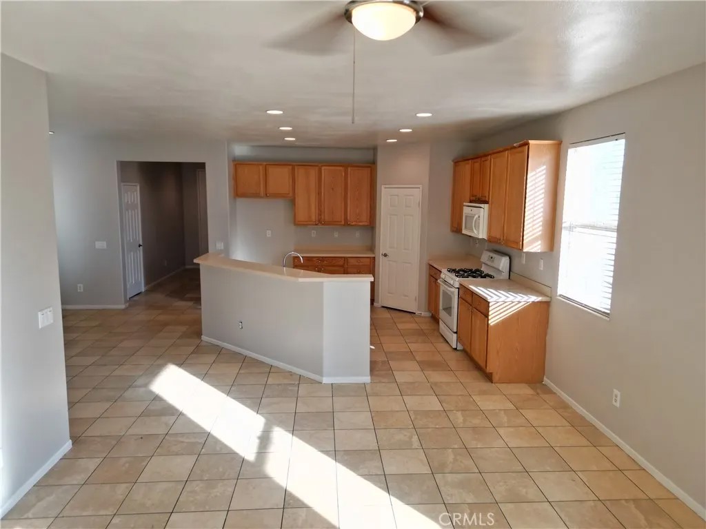 11807 Desert Glen