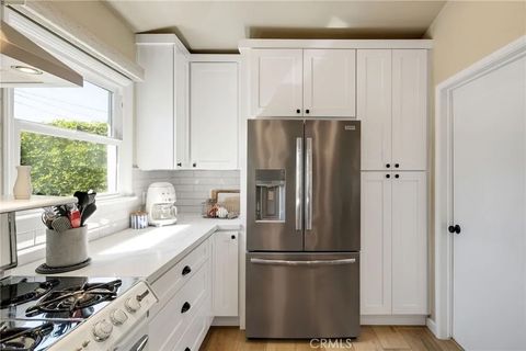 Tiny photo for 13422 Isis Avenue, Hawthorne, CA 90250 (MLS # SB26081508)