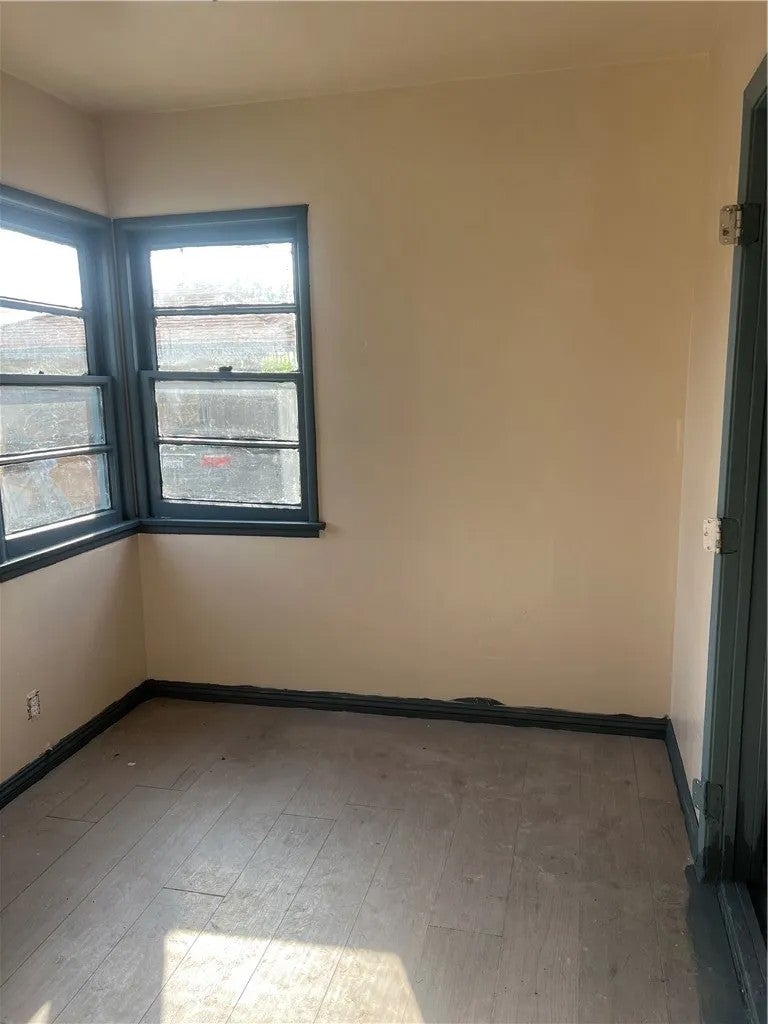 1425 S Del Mar