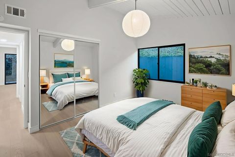 Tiny photo for 2526 Aster St, San Diego, CA 92109 (MLS # 250043088)