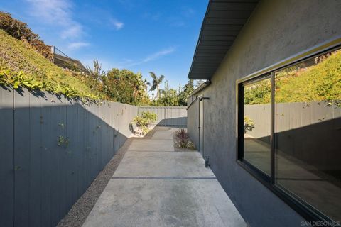 Tiny photo for 2526 Aster St, San Diego, CA 92109 (MLS # 250043088)