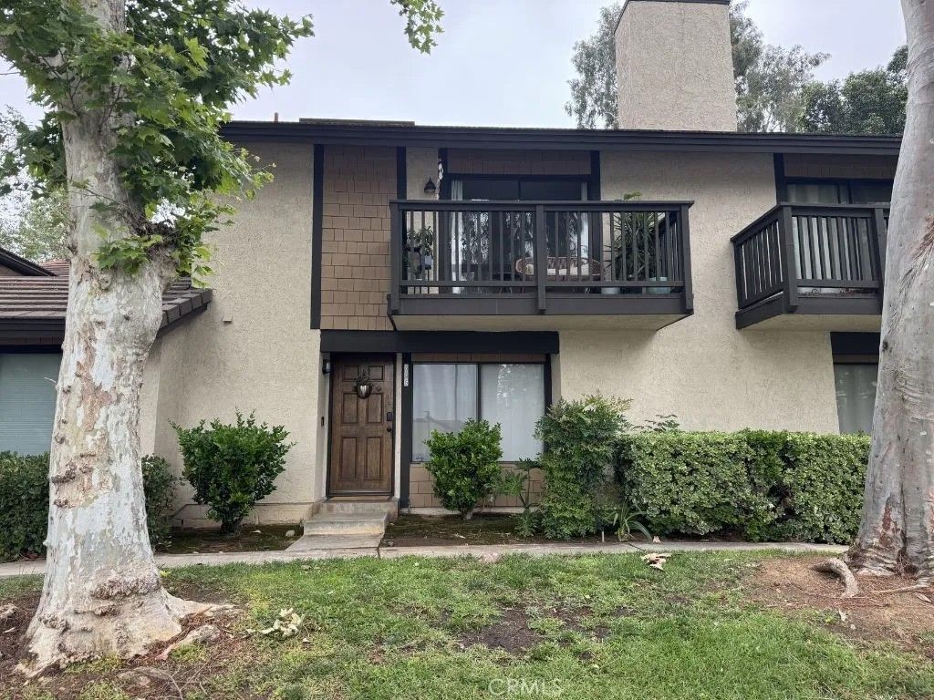 Photo of 885 Via Sierra Nevada, Riverside, CA 92507 (MLS # IV26095311)