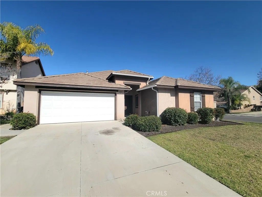 Photo of 457 Minaret St, Corona, CA 92881 (MLS # IG26020642)