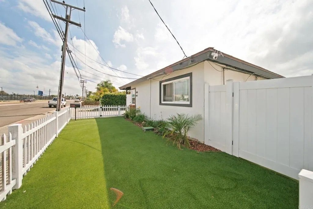 Photo of 458 L Street #458-460, Chula Vista, CA 91911 (MLS # PTP2607175)