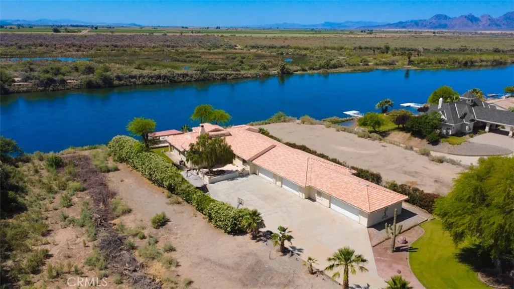 7823 Rio Vista Drive