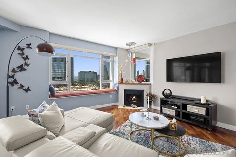 Tiny photo for 700 W Harbor #1205, San Diego, CA 92101 (MLS # 250038367)