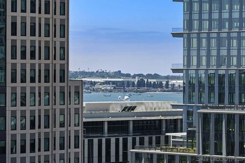 Tiny photo for 700 W Harbor #1205, San Diego, CA 92101 (MLS # 250038367)