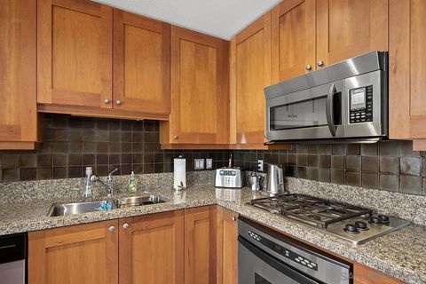 Tiny photo for 700 W Harbor #1205, San Diego, CA 92101 (MLS # 250038367)