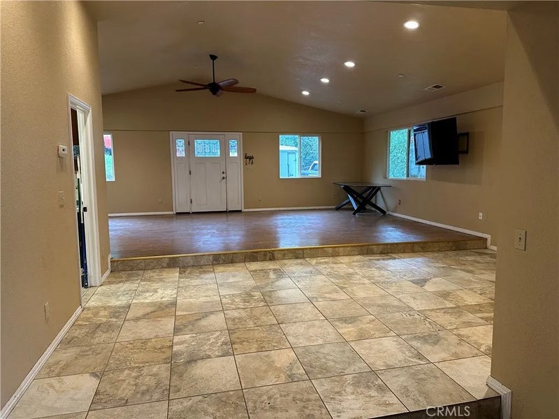 7004 E. Hwy 20