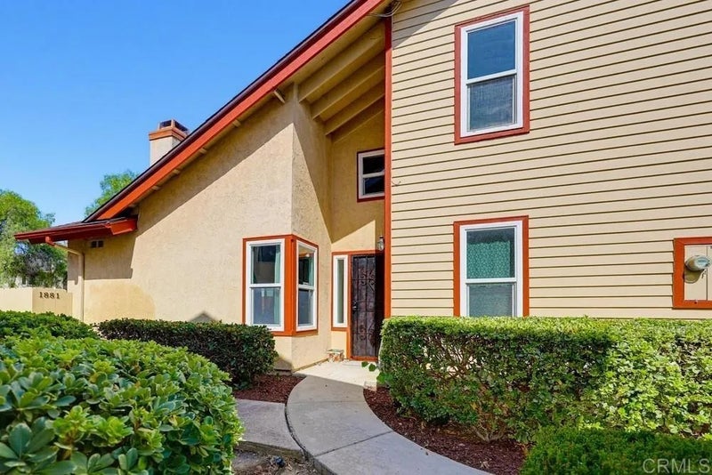 1881 MANZANA WAY