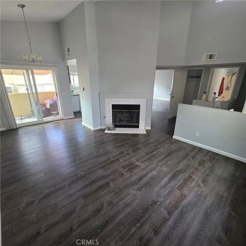 21128 Gladiolos