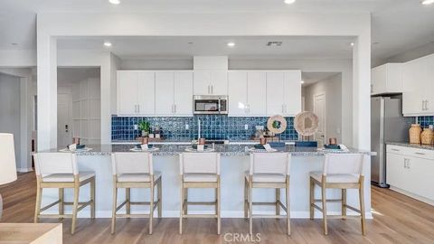 Photo of 14180 Rollins Street, Hesperia, CA 92345 (MLS # SW26047204)