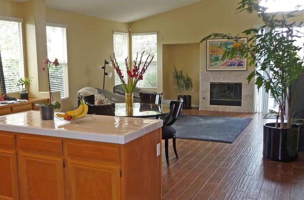 Photo of 2263 Paseo Saucedal, Carlsbad, CA 92009 (MLS # 260020705)