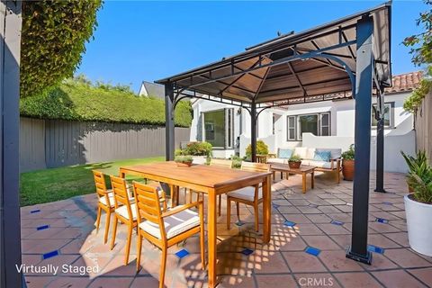 Tiny photo for 732 N Crescent Heights, West Hollywood, CA 90046 (MLS # SR25247596)
