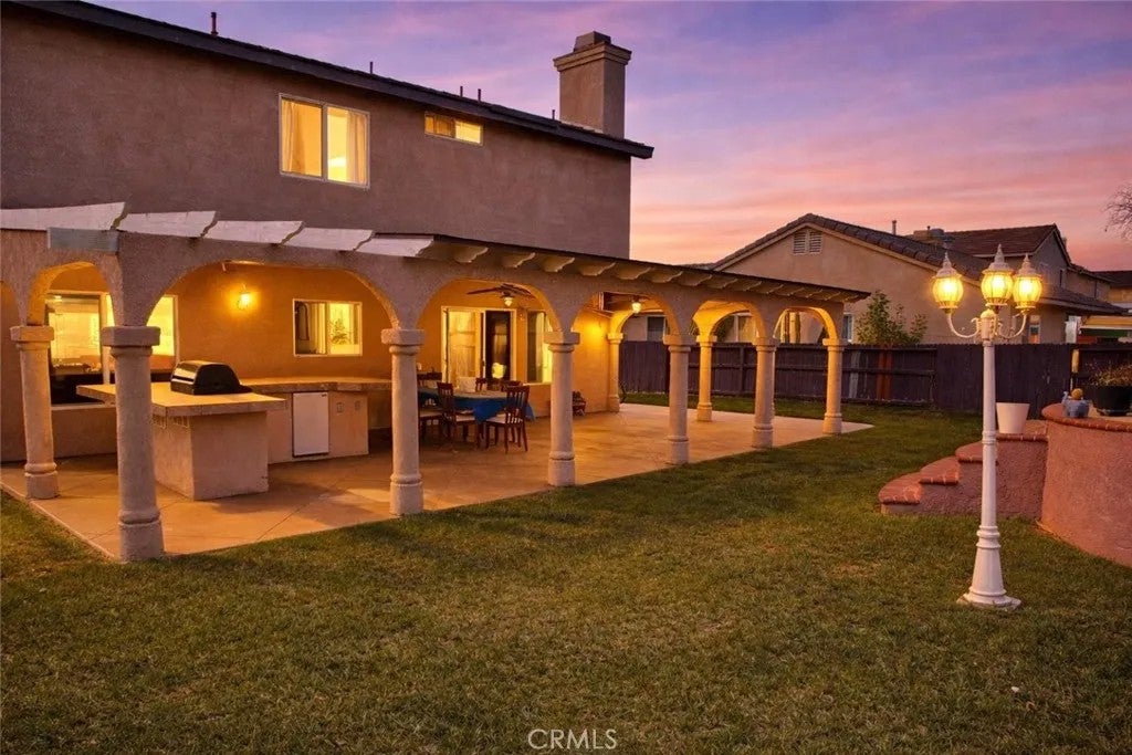 Photo of 1650 Ravenswood Road, Beaumont, CA 92223 (MLS # CV26050652)