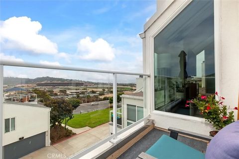 319 Longden Solana Beach CA 92075