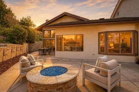Photo of 2090 Avenida de Aquacate, Escondido, CA 92029 (MLS # NDP2605394)