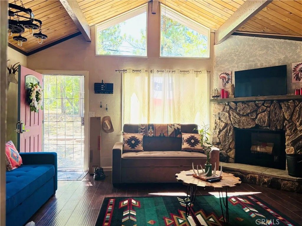 Photo of 491 Imperial Ave, Sugarloaf, CA 92386 (MLS # IG26094213)