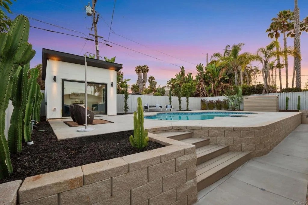 5091 El Arbol Drive
