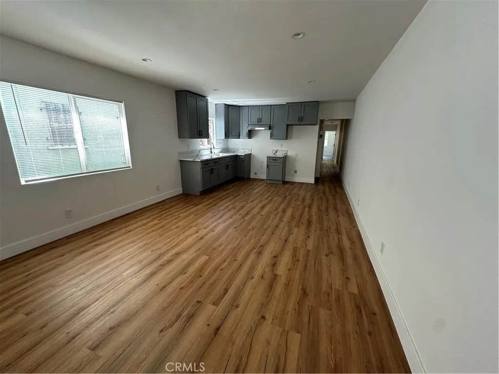 1253 W 65th Street